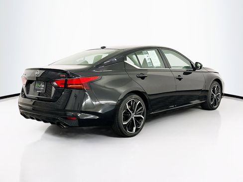 Used 2023 Nissan Altima 2.5 SR image 9