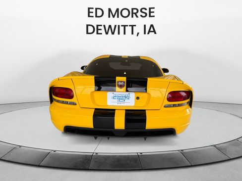 Used 2006 Dodge Viper SRT-10 image 4