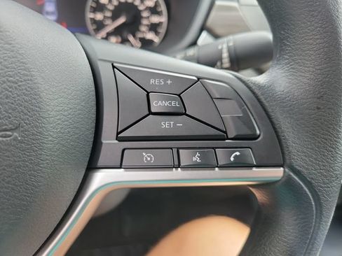 Used 2026 Nissan Altima 2.5 SV FWD image 28