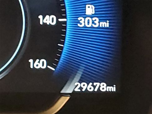 Used 2019 Hyundai Santa Fe Limited image 15