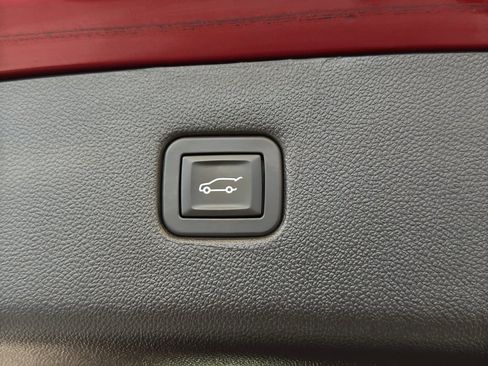 Used 2019 Chevrolet Blazer RS w/ LPO, Floor Liner Package image 23