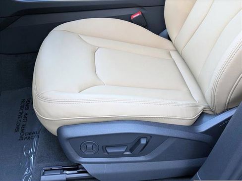 New 2026 Audi Q7 2.0T Premium image 4