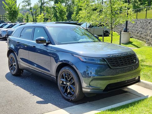 New 2026 Land Rover Range Rover Velar S image 10