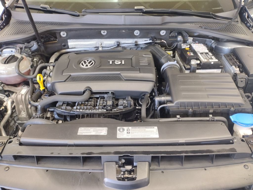 Used 2016 Volkswagen Golf SE FWD image 8