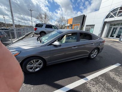 Used 2019 Hyundai Sonata SEL w/ Tech Package 02