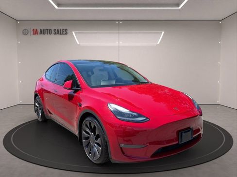 Used 2023 Tesla Model Y Performance AWD/4WD image 7