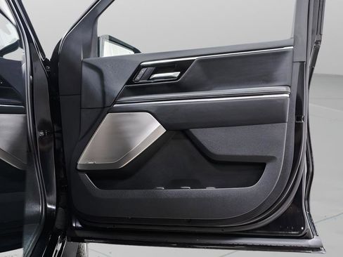 Used 2025 GMC Sierra EV Denali AWD/4WD image 38
