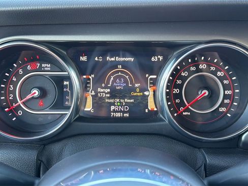 Used 2019 Jeep Wrangler Unlimited Rubicon w/ Cold Weather Group image 30