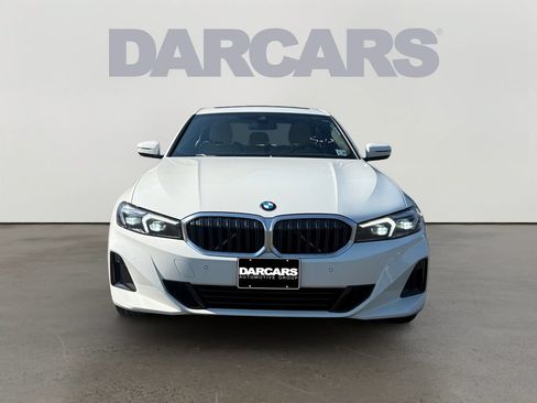 Used 2023 BMW 330i xDrive Sedan w/ Driving Assistance Package AWD/4WD image 2