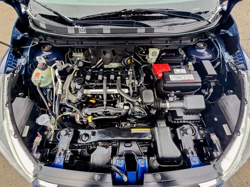 Used 2018 Nissan Kicks SV image 30