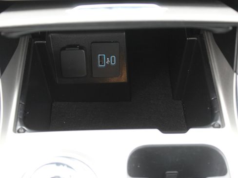 Used 2023 Ford Explorer Timberline w/ Timberline Technology Package AWD/4WD image 38