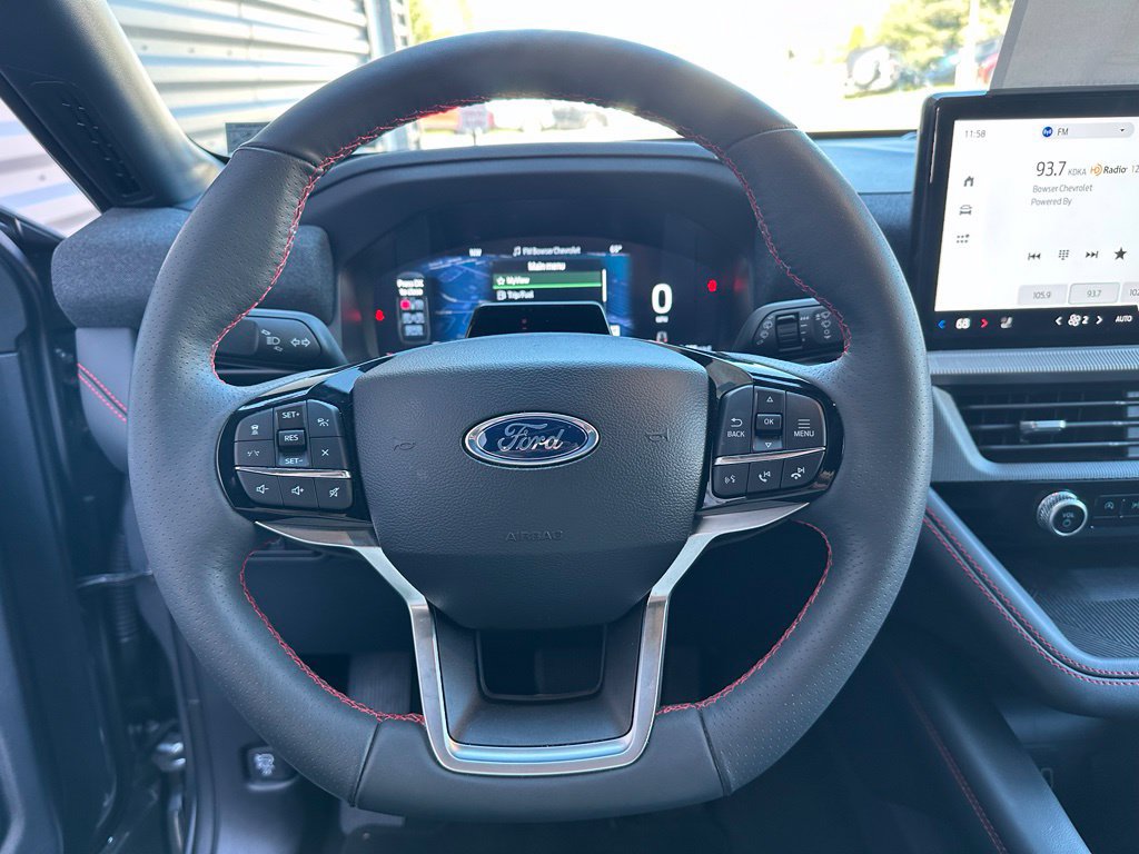 New 2026 Ford Explorer ST-Line AWD/4WD image 8