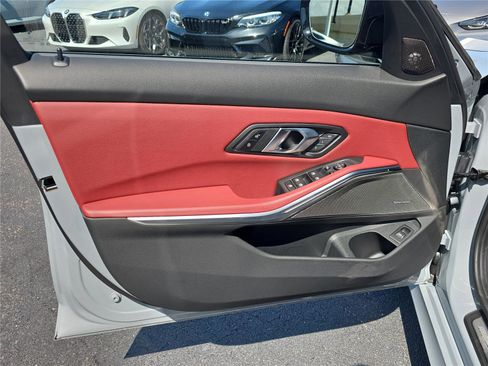 Used 2025 BMW M340i Sedan RWD image 13