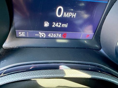 Certified 2023 Buick Encore GX Preferred w/ Cold Weather Comfort Package image 27