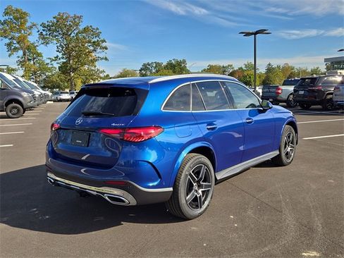 New 2026 Mercedes-Benz GLC 300 4MATIC image 3