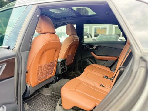 Used 2019 Audi Q8 Premium Plus AWD/4WD image 9