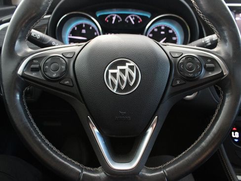 Used 2018 Buick Envision Essence FWD image 12