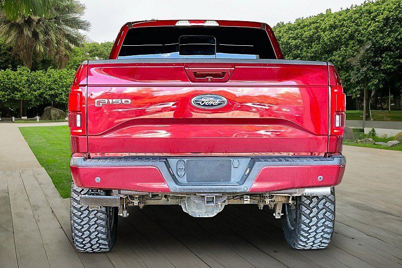 Used 2017 Ford F150 Lariat AWD/4WD image 3