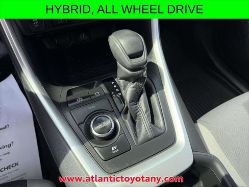 Certified 2023 Toyota RAV4 XLE w/ Convenience Package AWD/4WD image 22