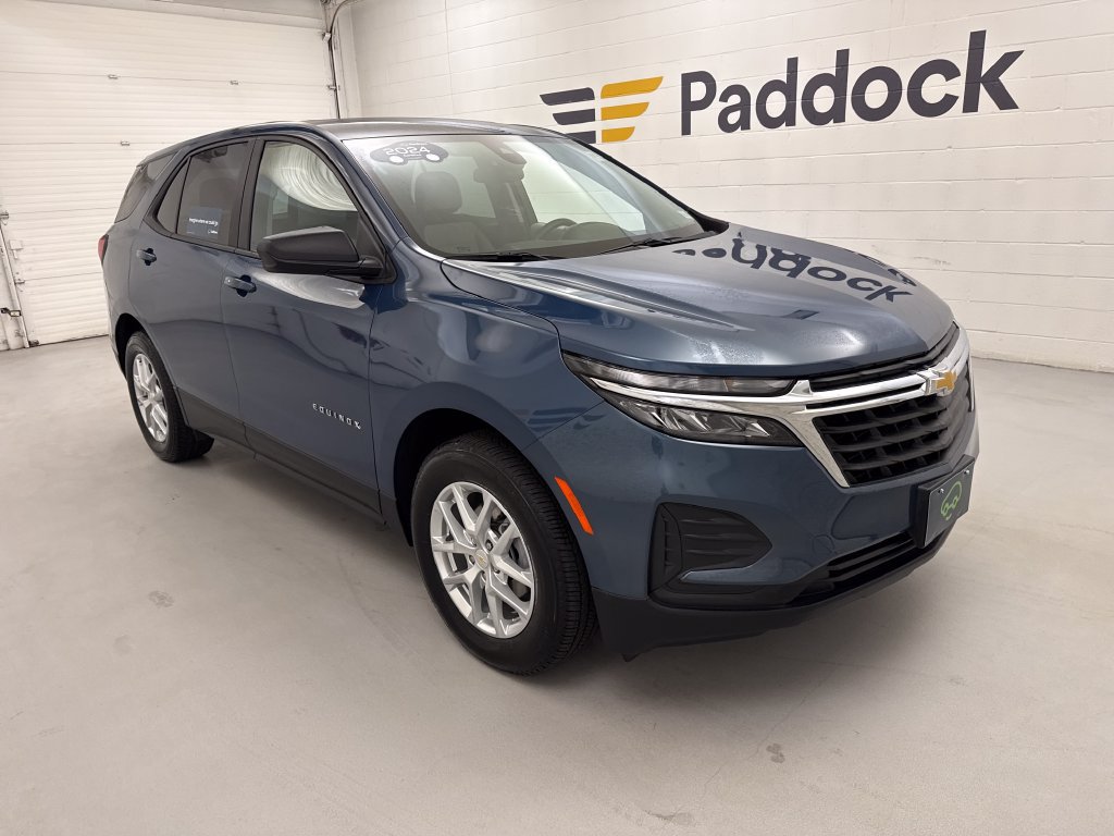 Used 2024 Chevrolet Equinox LS w/ LS Convenience Package AWD/4WD image 11