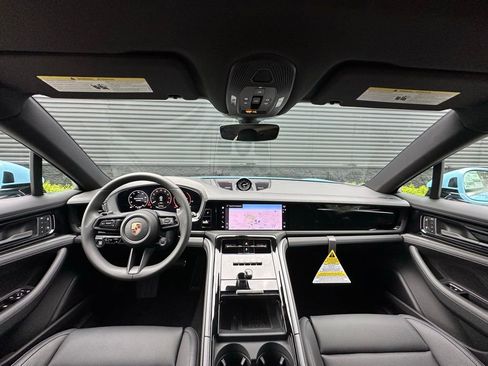 Used 2026 Porsche Panamera 4 E-Hybrid AWD/4WD image 35