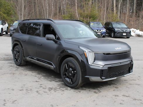 New 2026 Kia EV9 GT-Line image 3