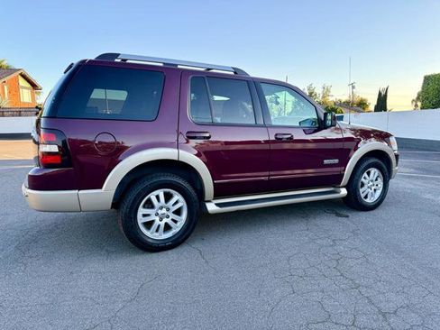 Used 2006 Ford Explorer Eddie Bauer image 8