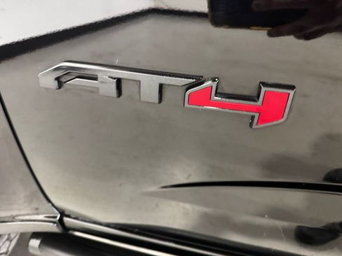 Used 2022 GMC Canyon AT4 AWD/4WD image 33