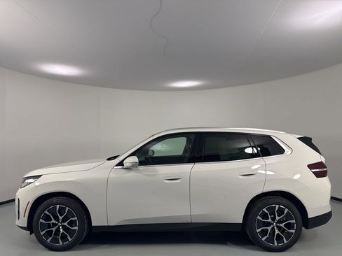 New 2026 BMW X3 xDrive30 w/ Convenience Package AWD/4WD image 4