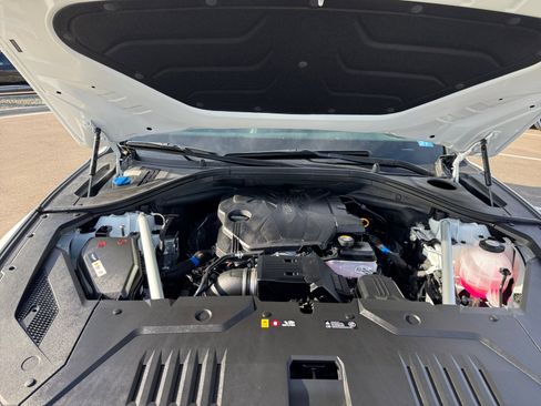 Used 2026 Genesis GV70 2.5T image 21