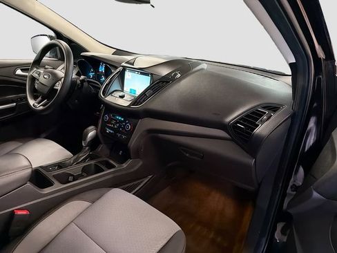 Used 2019 Ford Escape SE image 29