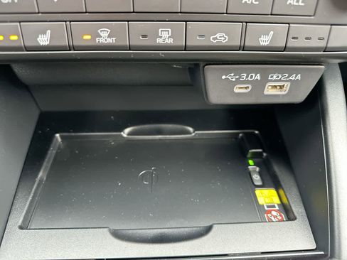 New 2026 Subaru Outback Limited AWD/4WD image 34