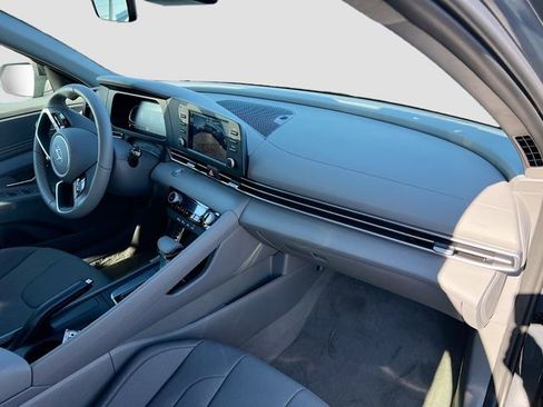 New 2026 Hyundai Elantra Sport FWD image 26