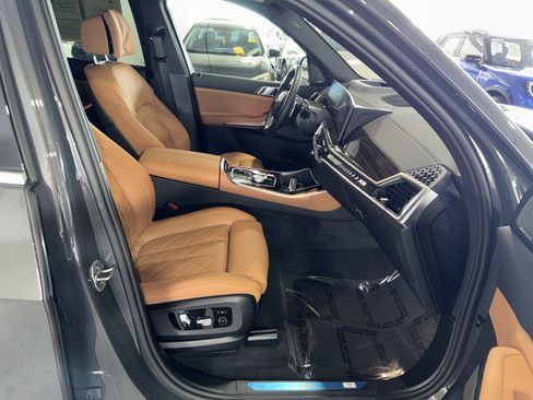 Used 2026 BMW X5 sDrive40i w/ Climate Comfort Package RWD image 10