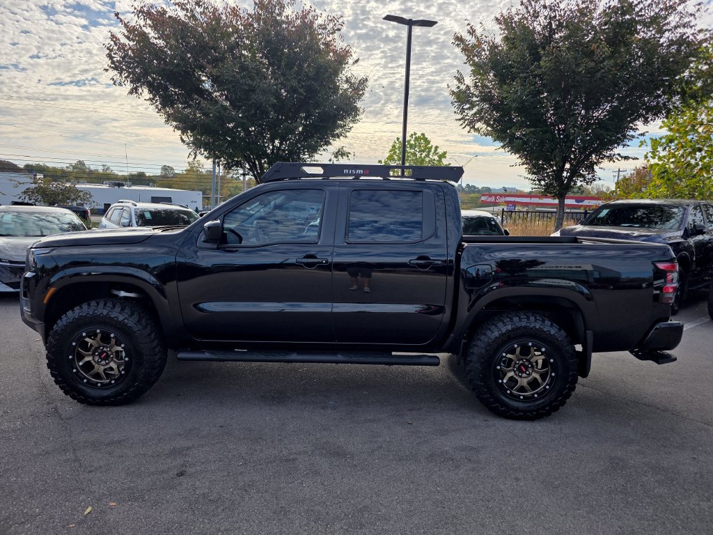 Certified 2026 Nissan Frontier SV w/ Tow Package AWD/4WD image 8