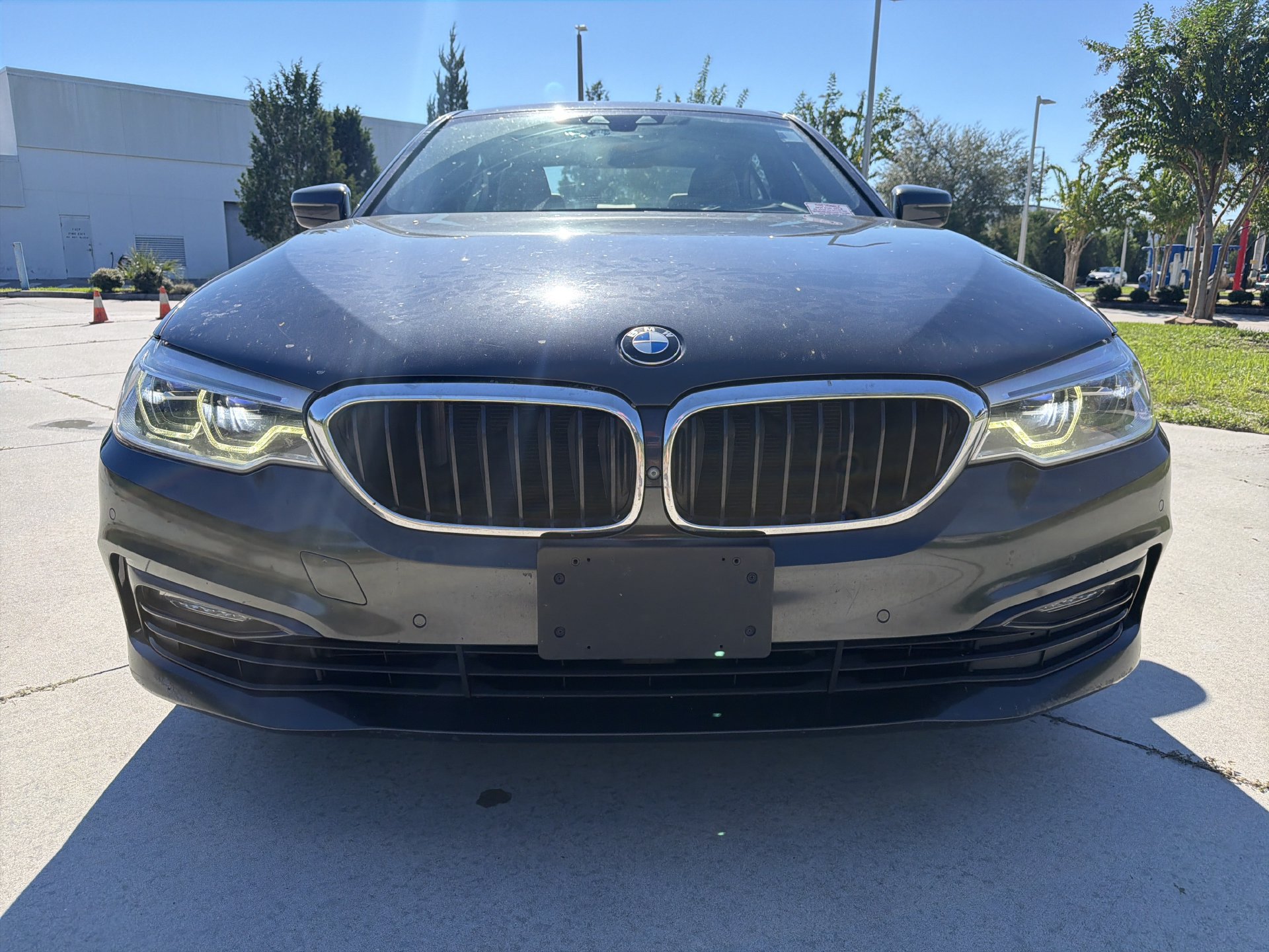 Used 2017 BMW 540i xDrive AWD/4WD image 2