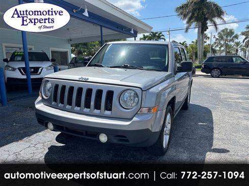 Used 2015 Jeep Patriot Latitude FWD image 1
