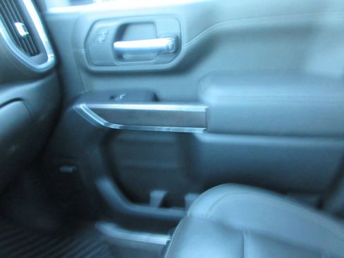 Used 2022 Chevrolet Silverado 2500 LTZ w/ LTZ Plus Package image 40