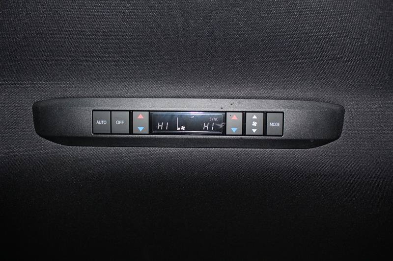 Used 2025 Toyota Sienna XLE Woodland Edition AWD/4WD image 26