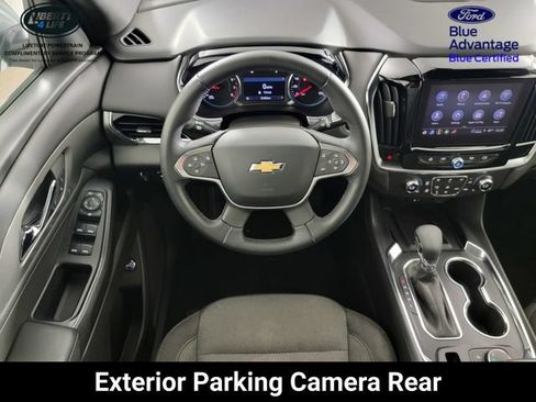 Used 2023 Chevrolet Traverse LT FWD image 28
