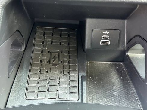 Used 2025 Ford Ranger XLT w/ FX4 Off-Road Package AWD/4WD image 29