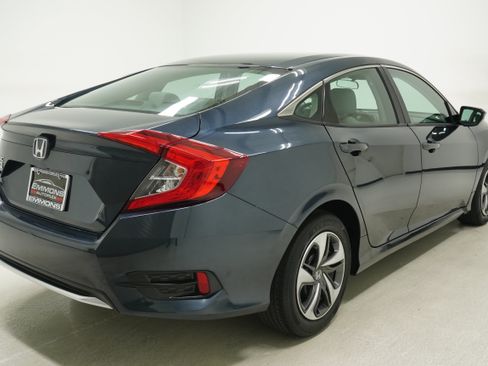 Used 2020 Honda Civic LX image 4