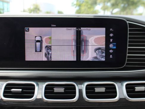 Certified 2020 Mercedes-Benz GLS 450 4MATIC image 22