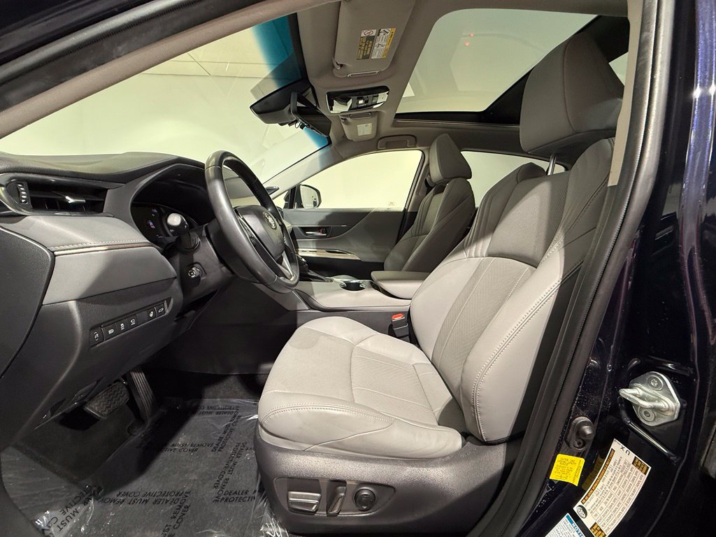Certified 2021 Toyota Venza Limited w/ Advanced Technology Package AWD/4WD image 13