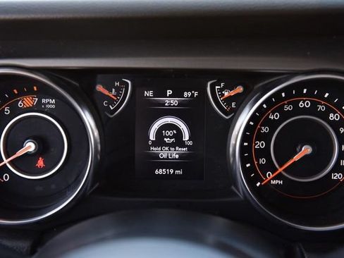 Used 2023 Jeep Wrangler Unlimited Sport AWD/4WD image 11