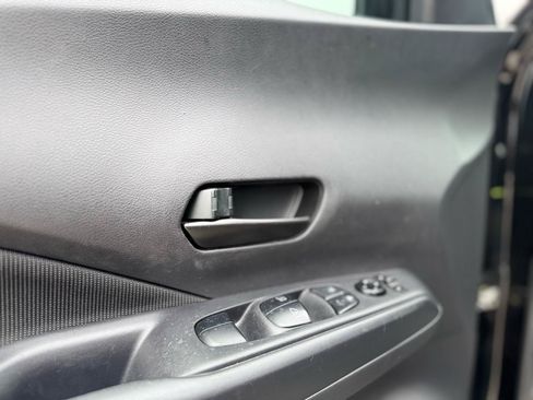 Used 2024 Nissan Kicks S FWD image 42