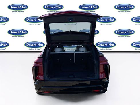 Used 2024 Cadillac Lyriq Sport RWD image 25