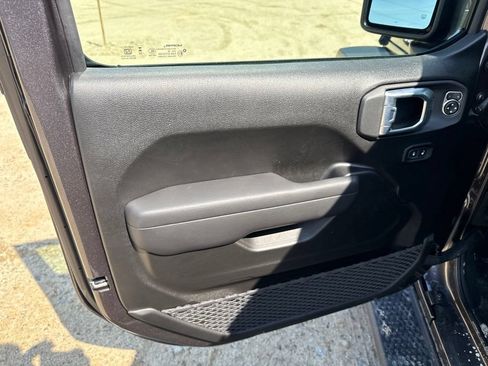 New 2026 Jeep Wrangler Unlimited Sport AWD/4WD image 17