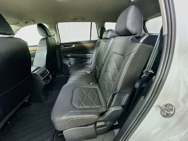 Certified 2026 Volkswagen Atlas SE AWD/4WD image 24