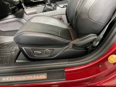 Used 2019 Ford Mustang GT Premium w/ GT Performance Package RWD image 20